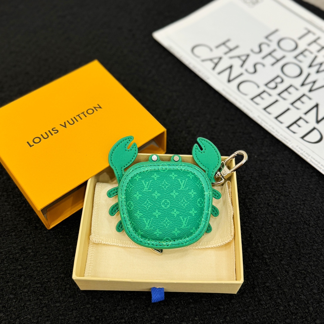 LV Green Crab Bag Charm M01931